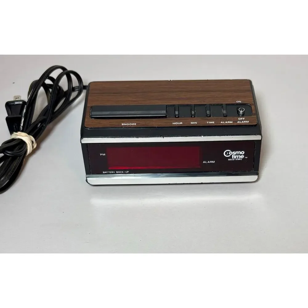 Vintage Cosmo Time E517A Alarm Clock Wood Grain, Alarm Works test and working